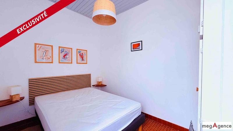 Maison traditionnelle - 140 m² - 9 pièces