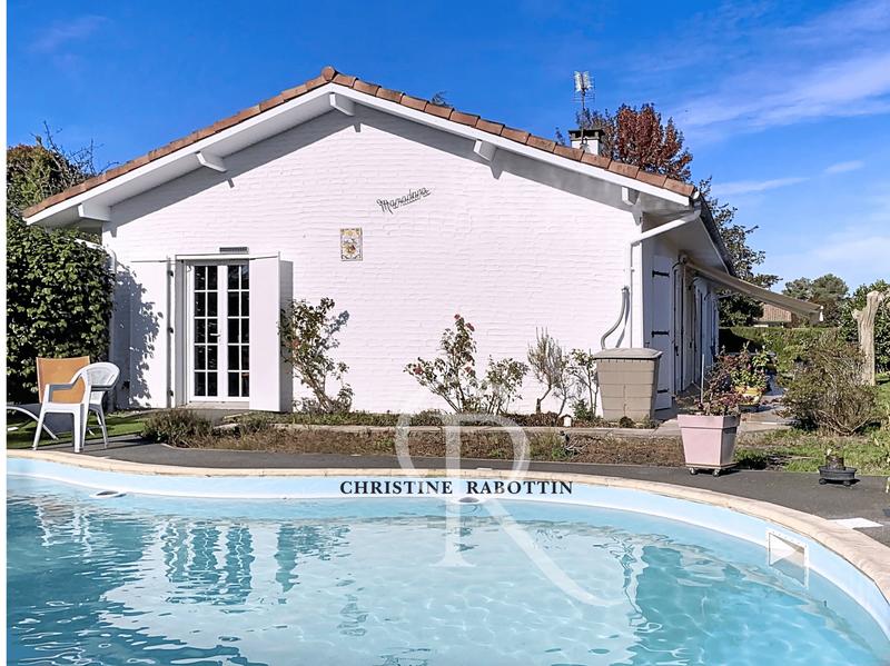 Maison - 134 m² - 4 pièces