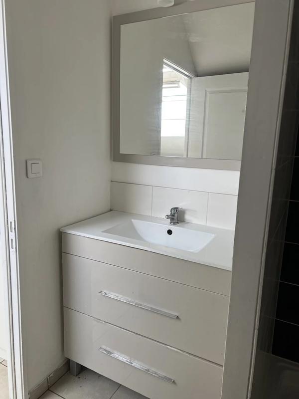 Appartement - 15 m² - 1 pièce