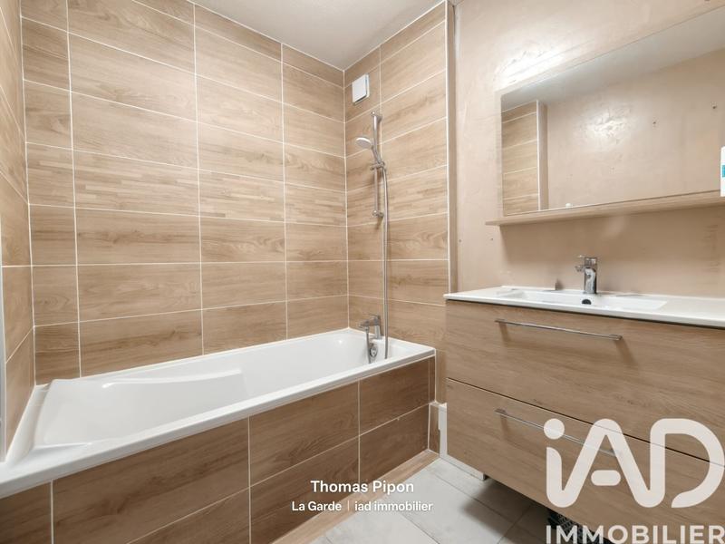Appartement - 77 m² - 4 pièces