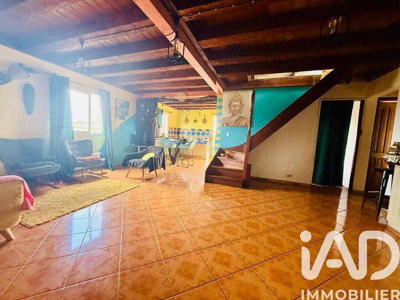 Maison - 205 m² - 6 pièces