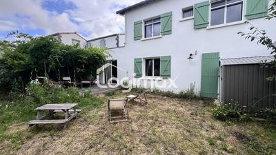 Maison - 100 m² - 4 pièces