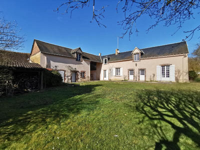 Maison - 155 m² - 7 pièces