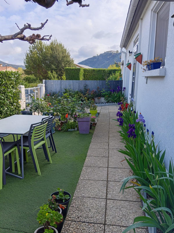 Villa - 130 m² - 5 pièces