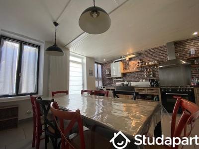 Chambre - 15 m² - 1 pièce