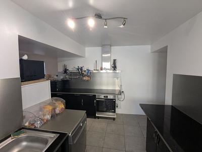 Maison - 205 m² - 7 pièces