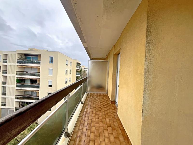 Appartement - 57 m² - 2 pièces