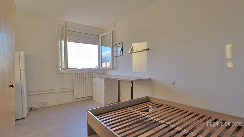 Appartement - 83 m² - 5 pièces