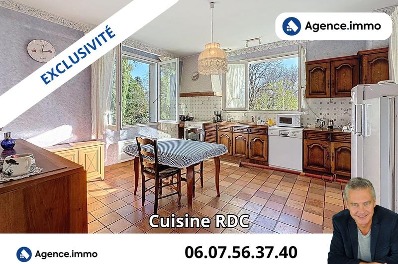 Maison ancienne - 258 m² - 8 pièces