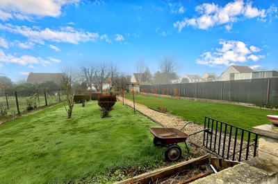 Maison - 110 m² - 5 pièces