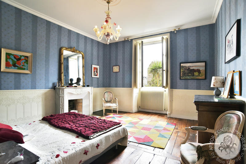 Appartement - 168 m² - 5 pièces