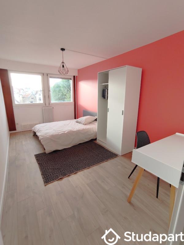 Chambre - 14 m² - 1 pièce