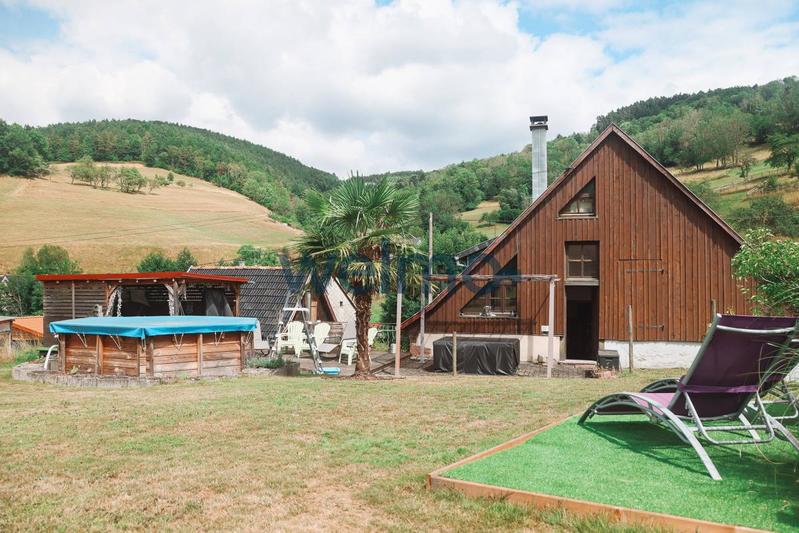 Maison - 162 m² - 8 pièces