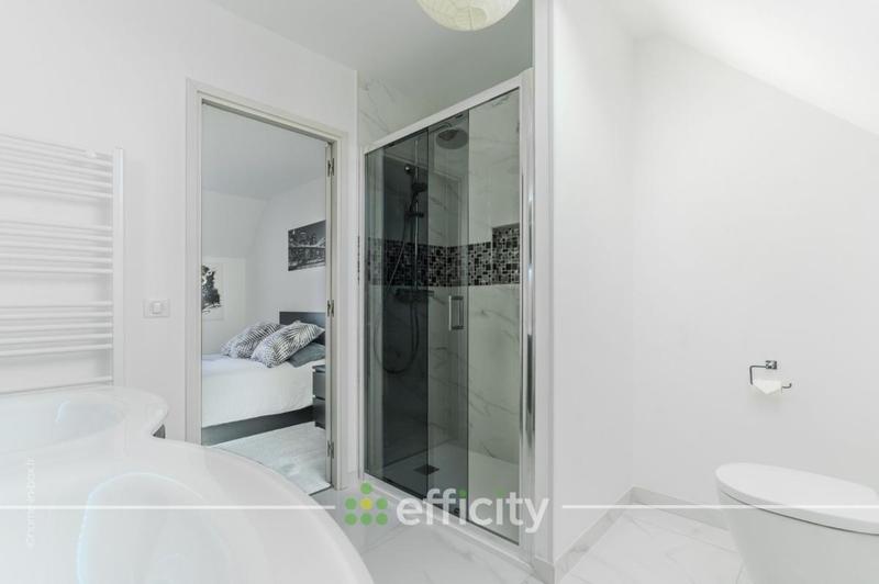 Maison - 145 m² - 5 pièces