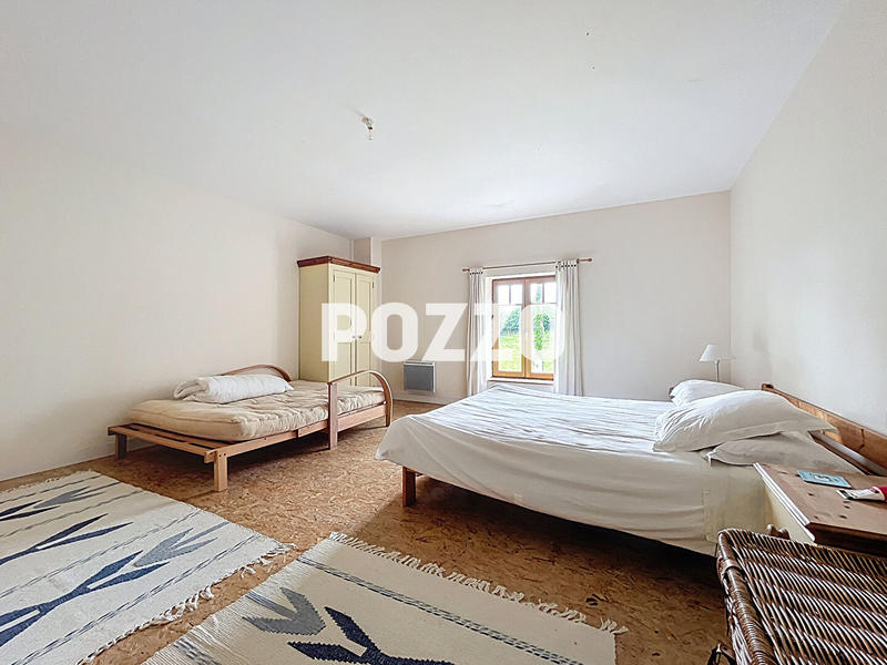 Maison - 187 m² - 7 pièces