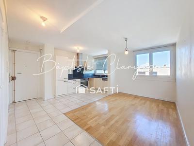 Appartement - 57 m² - 3 pièces