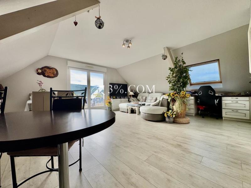 Appartement - 102 m² - 3 pièces