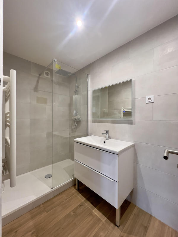 Appartement - 57 m² - 3 pièces