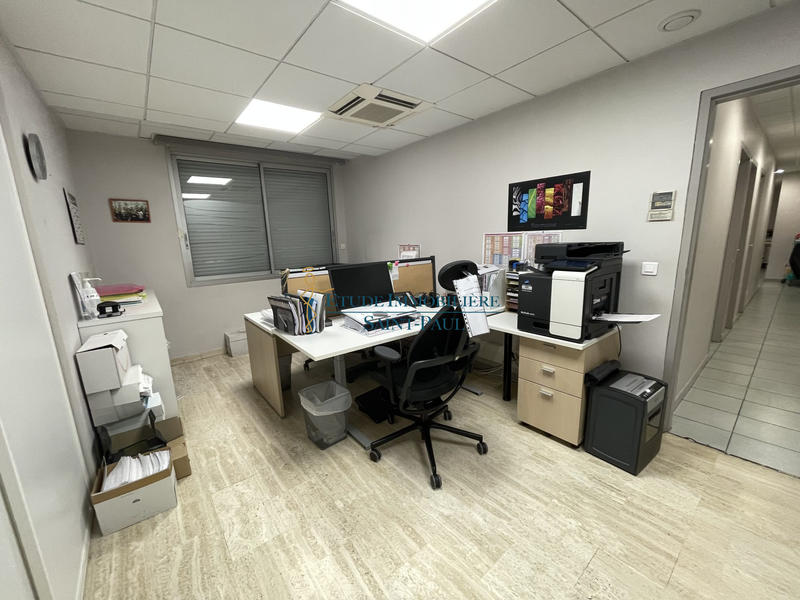Bureau - 433 m²