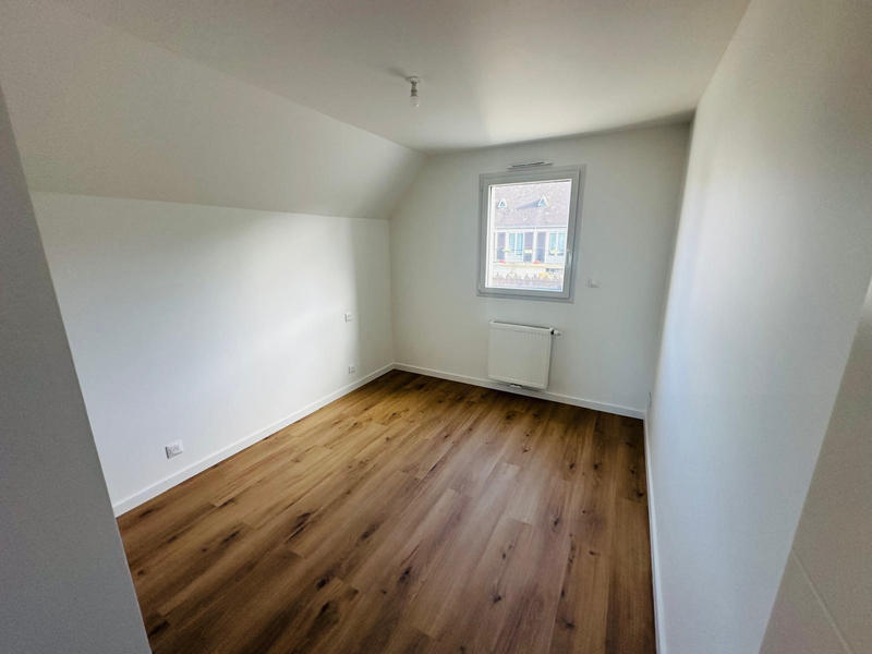 Maison - 97 m² - 5 pièces