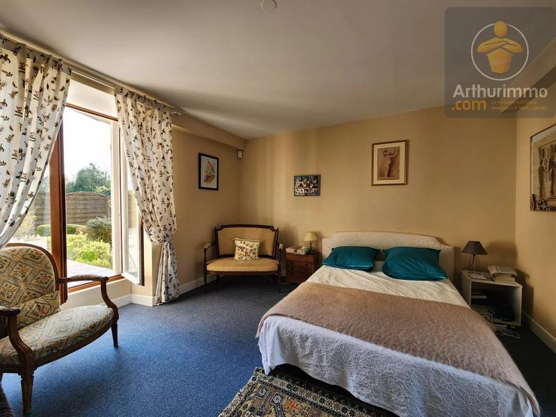 Maison - 226 m² - 6 pièces