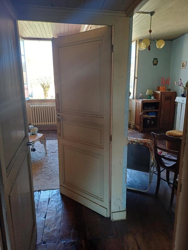 Maison - 230 m² - 8 pièces