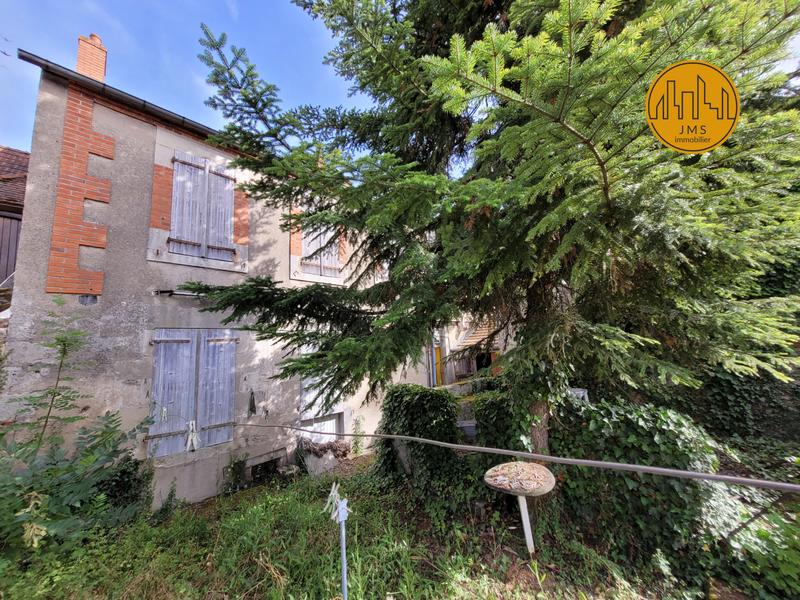 Maison - 380 m² - 12 pièces