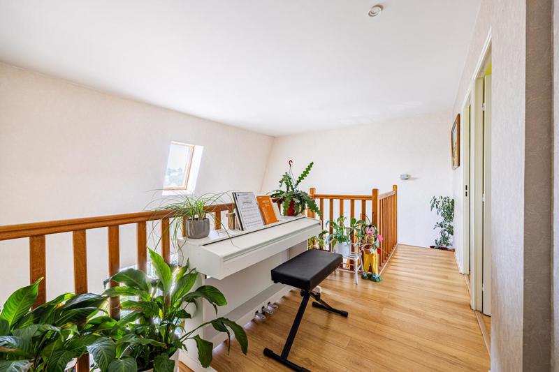 Appartement - 100 m² - 4 pièces