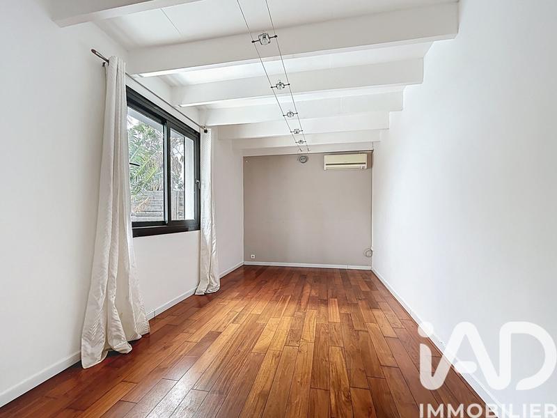 Maison - 185 m² - 7 pièces