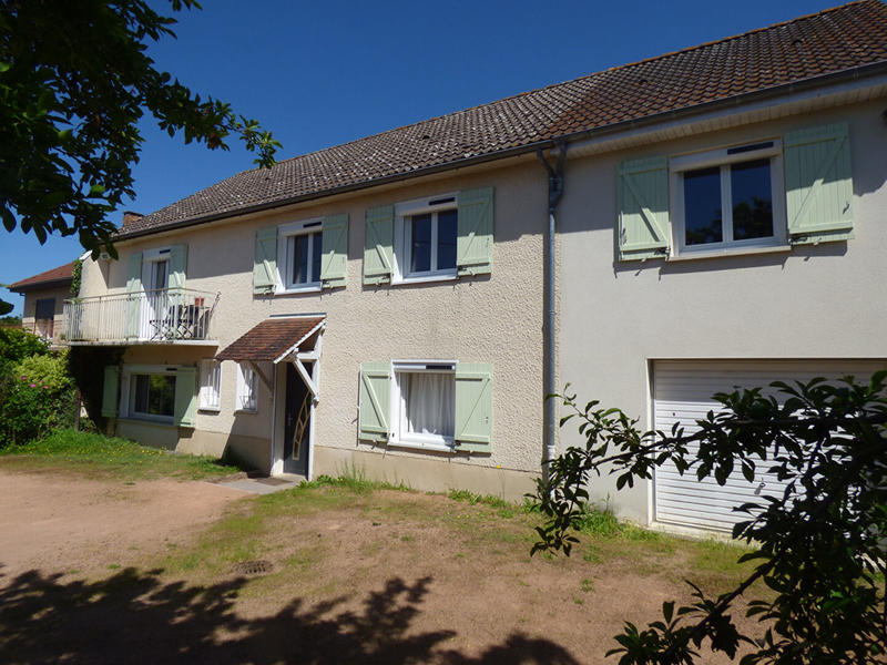 Maison - 166 m² - 8 pièces