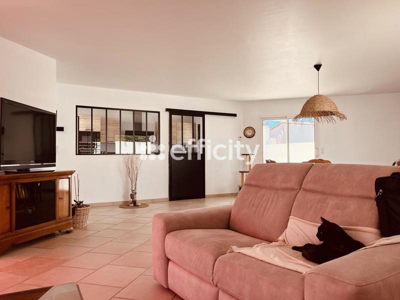 Maison - 152 m² - 6 pièces