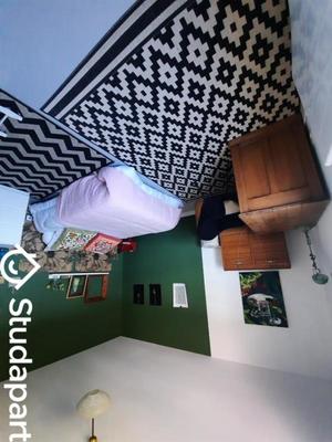 Chambre - 15 m² - 1 pièce