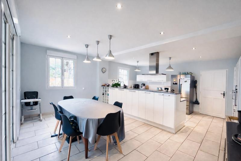 Villa - 280 m² - 7 pièces