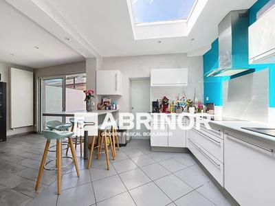 Maison - 109 m² - 5 pièces