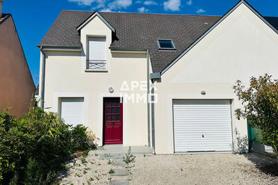 Maison - 80 m² - 4 pièces