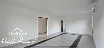 Maison - 148 m² - 5 pièces