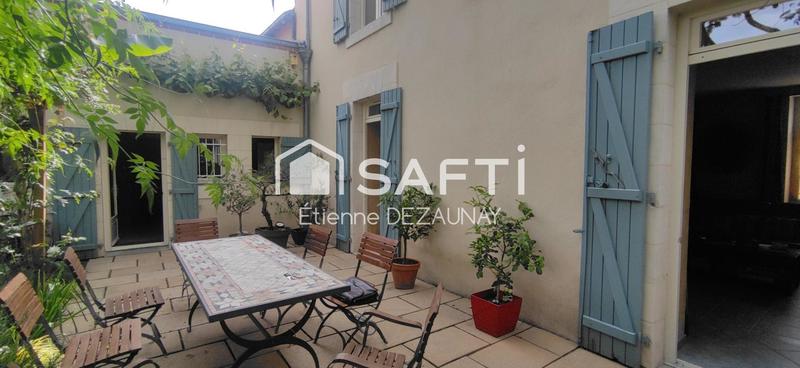 Maison - 176 m² - 7 pièces