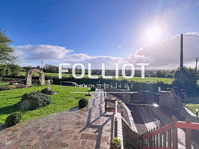 Maison - 153 m² - 7 pièces