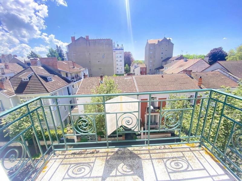 Appartement - 113 m² - 3 pièces