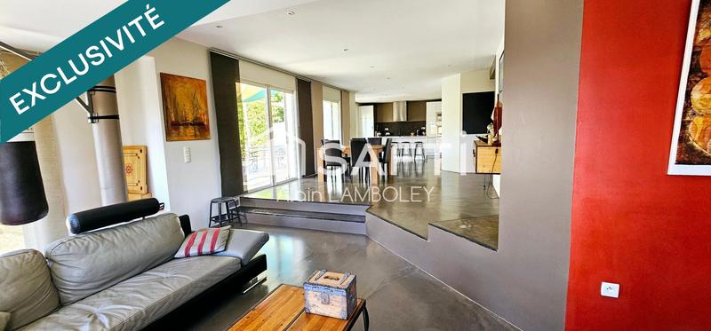 Maison - 128 m² - 6 pièces