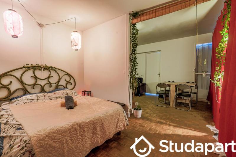 Chambre - 25 m² - 1 pièce