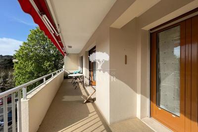 Appartement - 87 m² - 3 pièces