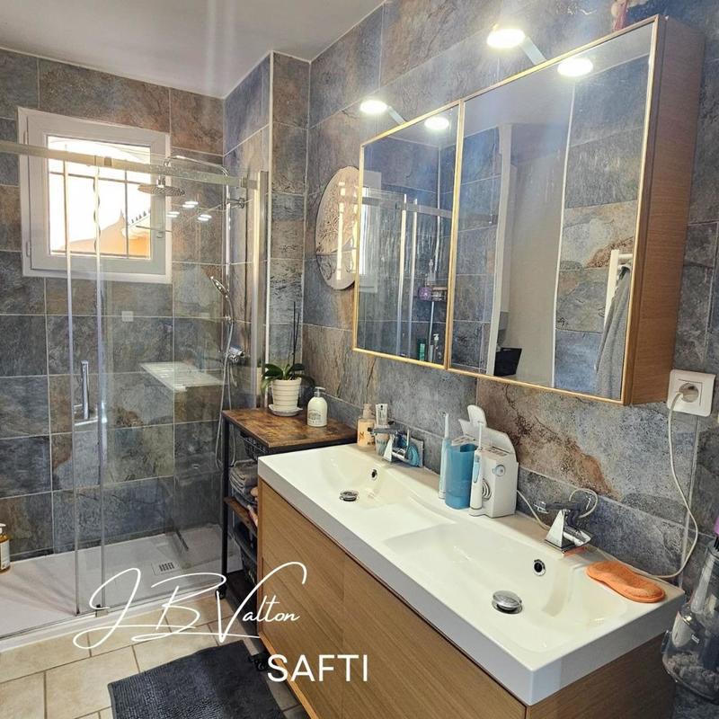 Maison - 85 m² - 4 pièces