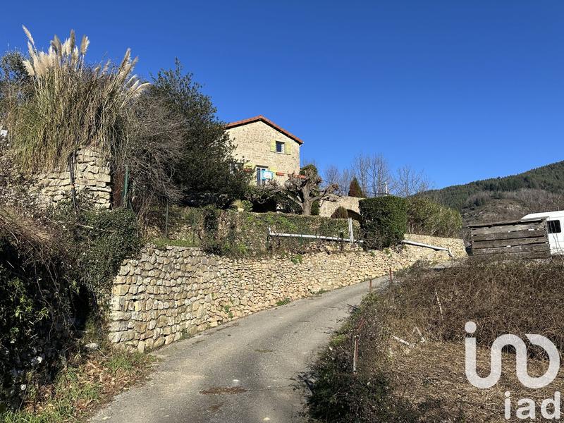 Maison de village - 84 m² - 4 pièces