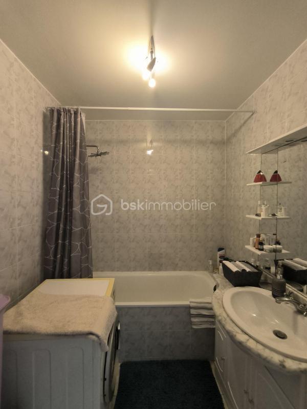 Appartement - 76 m² - 3 pièces