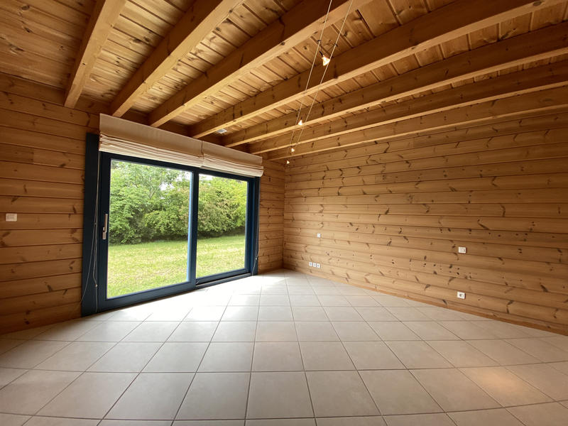 Maison - 371 m² - 15 pièces