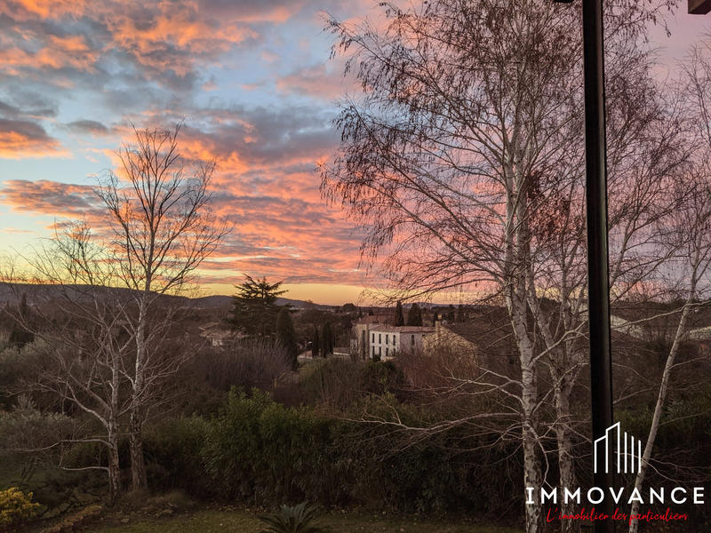 Maison - 290 m² - 7 pièces