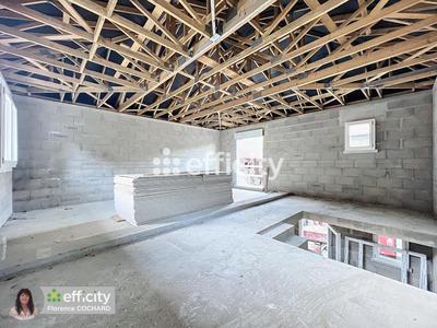 Maison - 100 m² - 4 pièces