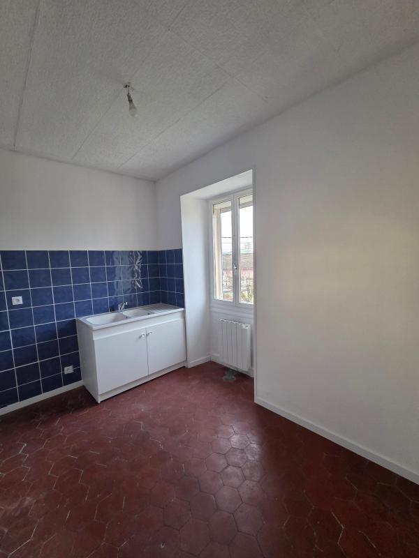 Appartement - 75 m² - 3 pièces