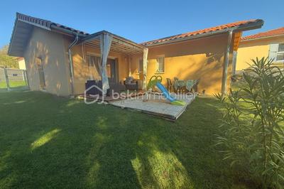 Maison - 109 m² - 5 pièces